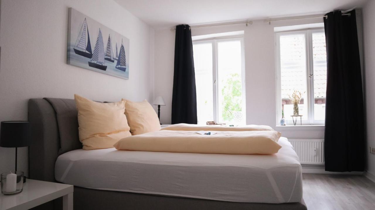 Kapitainskoje Direkt Am Hafen Flensburgs Apartment Екстериор снимка
